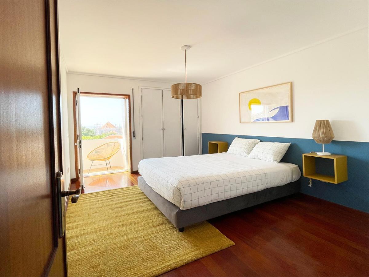 Yellow House Aveiro Smart Tv And Garage Esterno foto