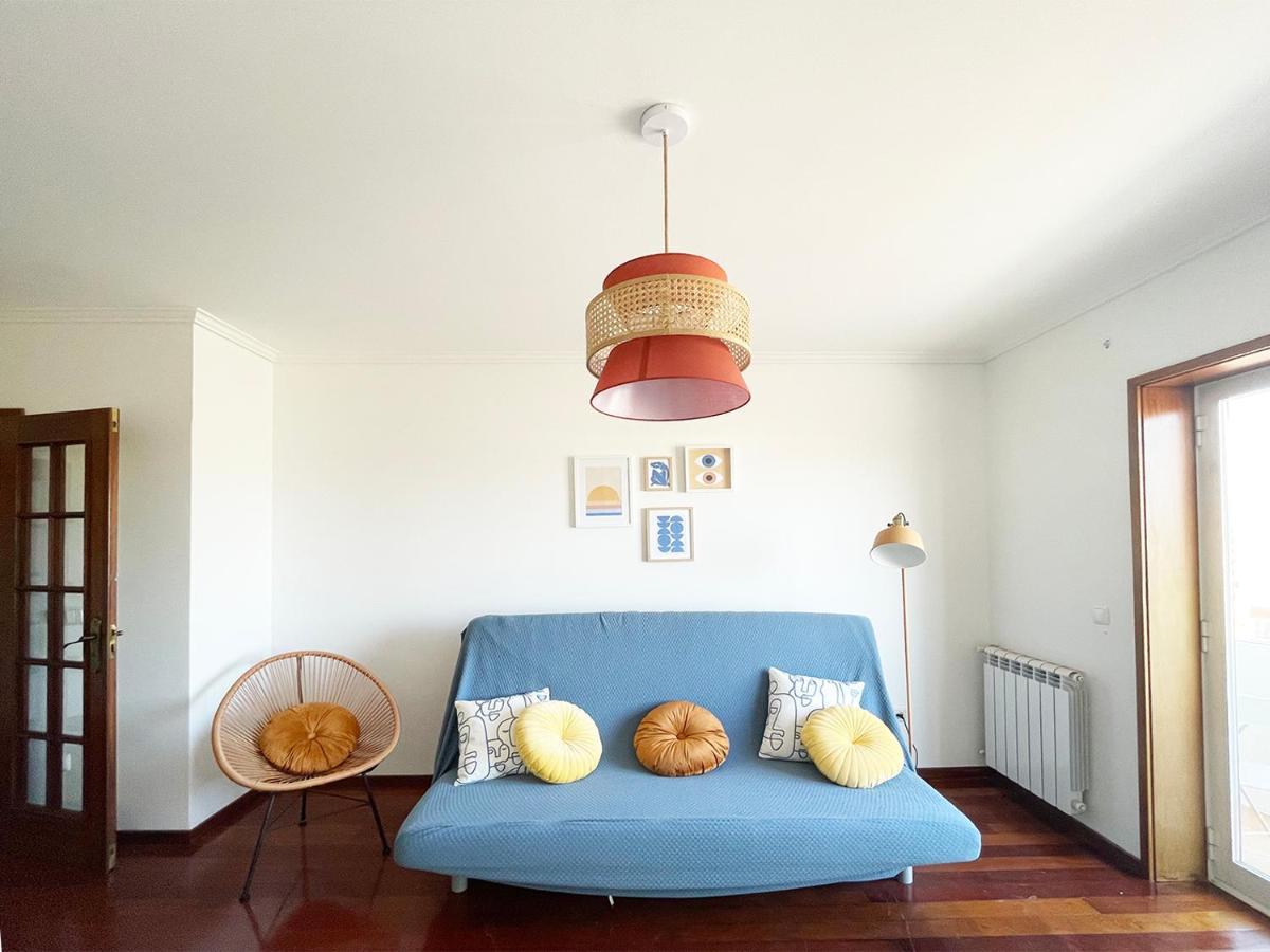 Yellow House Aveiro Smart Tv And Garage Esterno foto